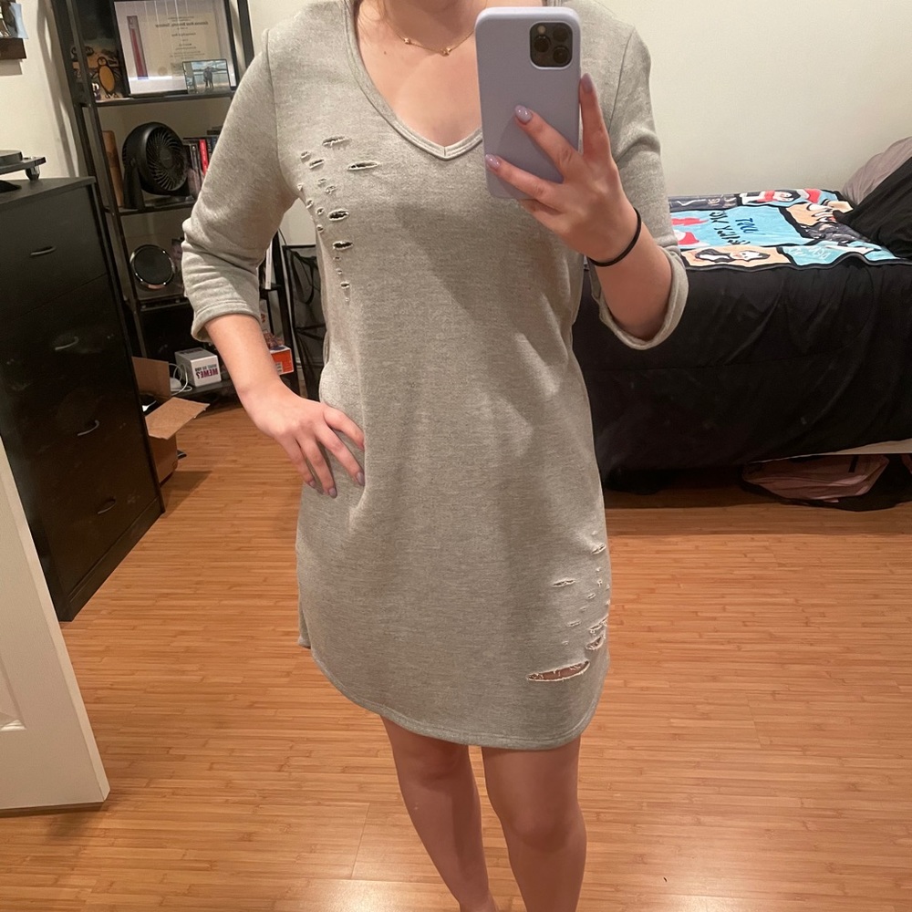 EVERLY distressed sweatshirt dress cinched back XS